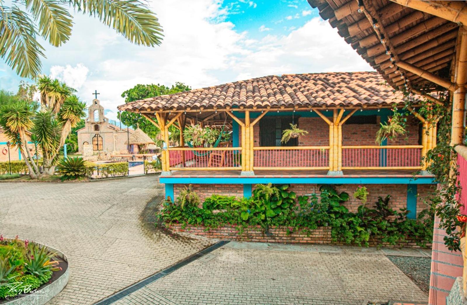 Finca Hotel El Diamante Calarca Exterior photo